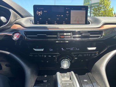 2022 Acura MDX w/Technology Package