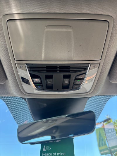 2022 Acura MDX w/Technology Package