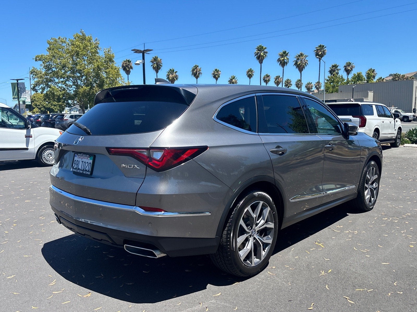 2022 Acura MDX w/Technology Package