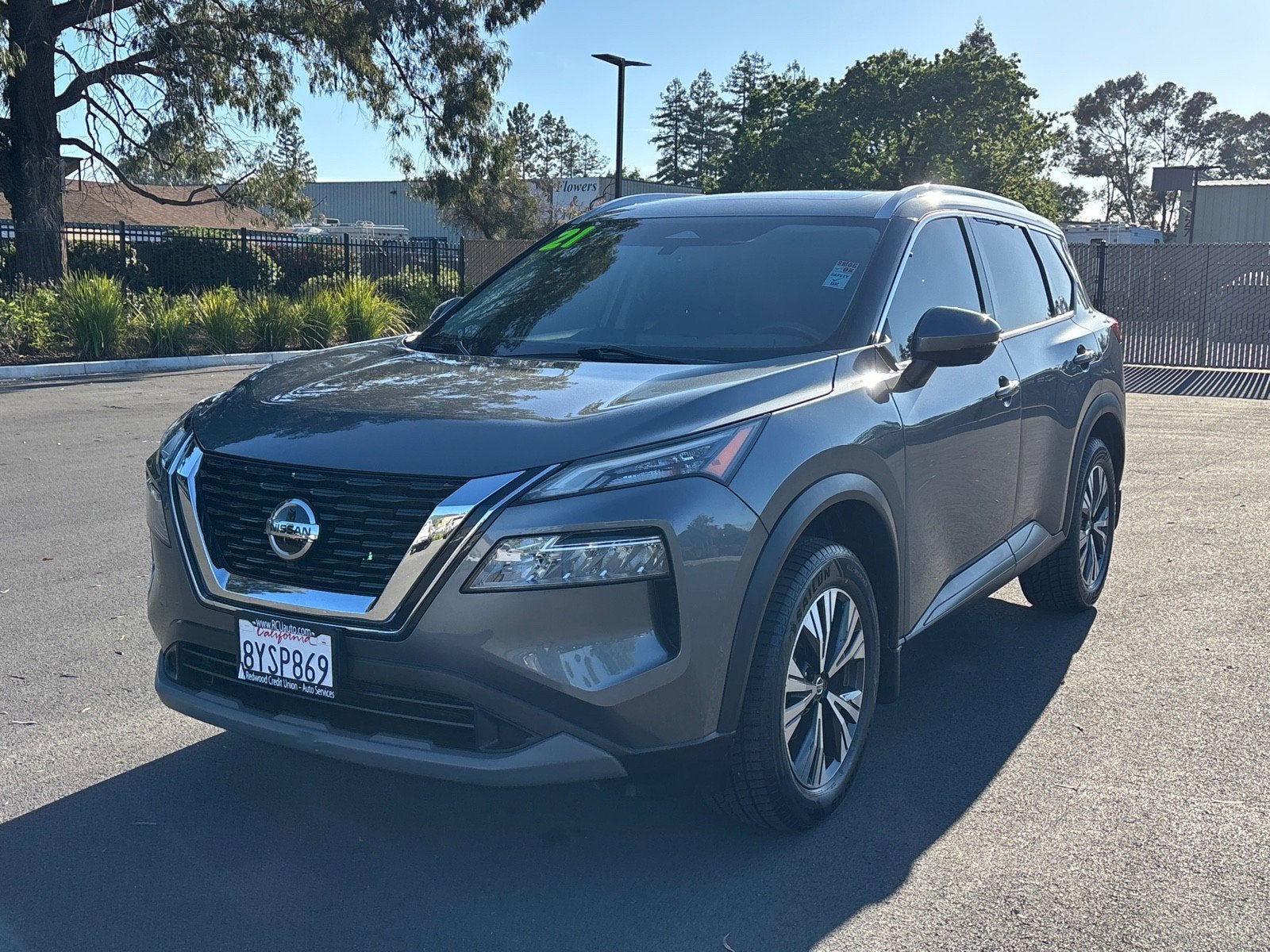 2021 Nissan Rogue SV