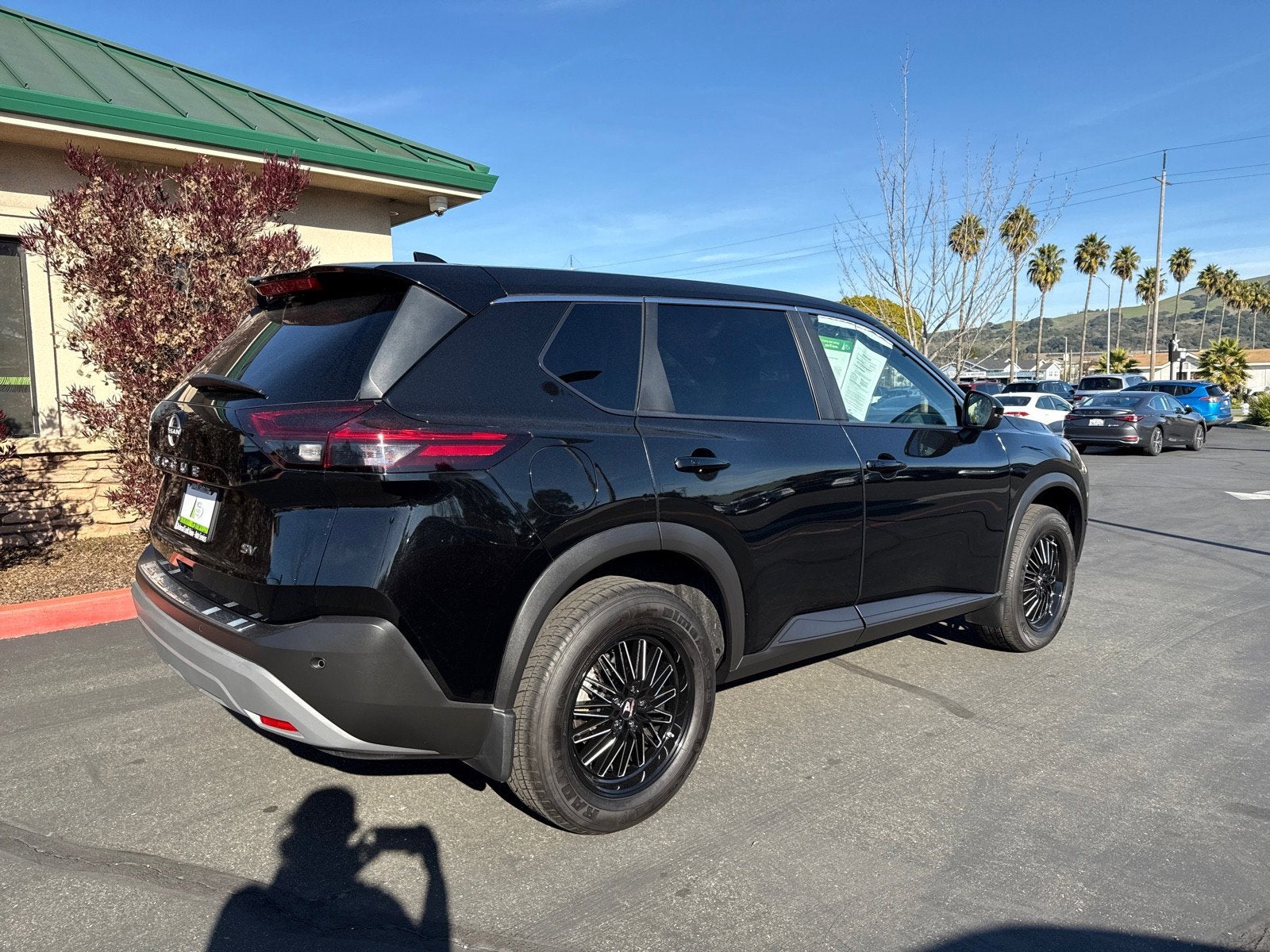 2022 Nissan Rogue SV