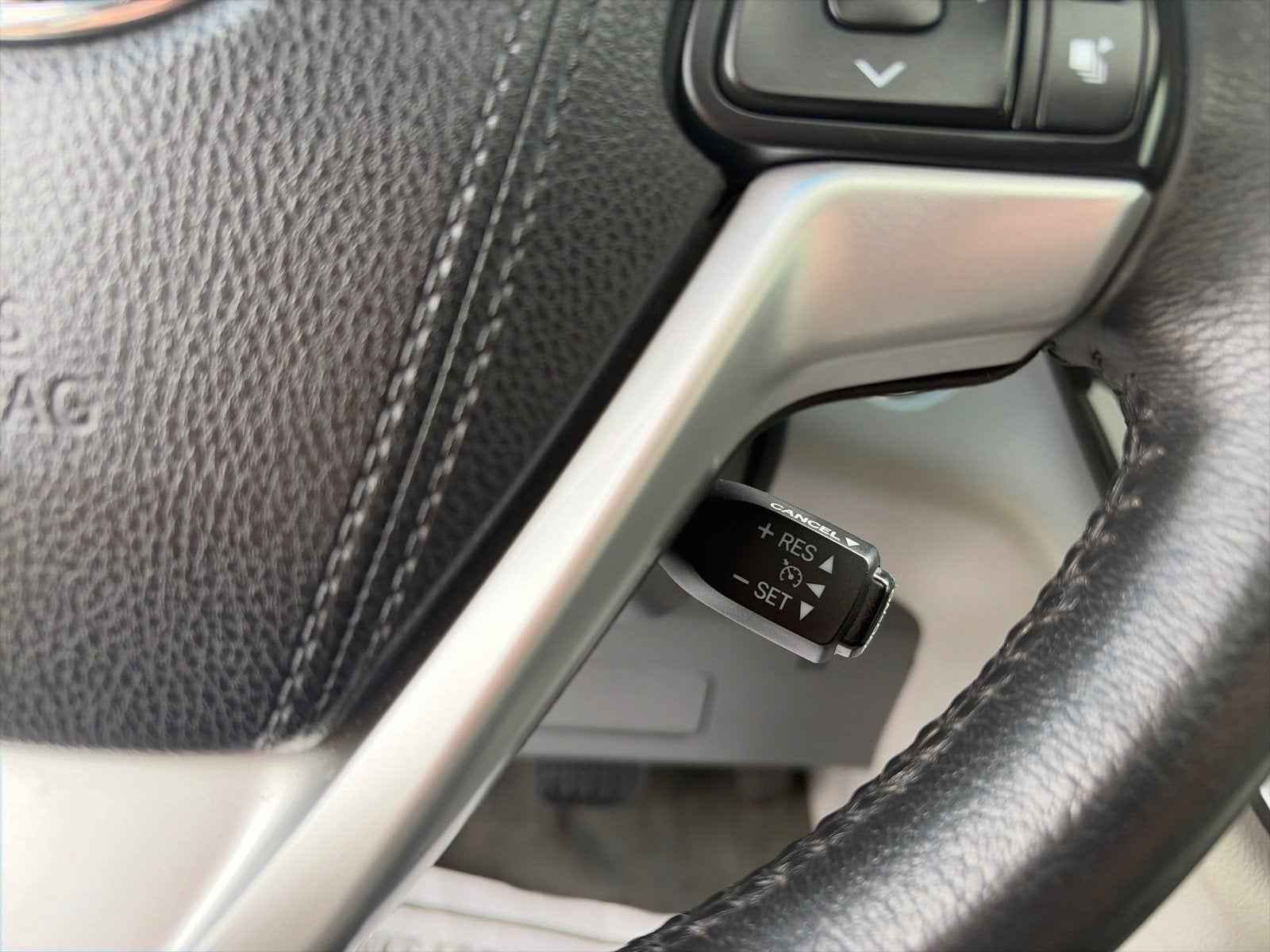 2017 Toyota Sienna XLE Premium