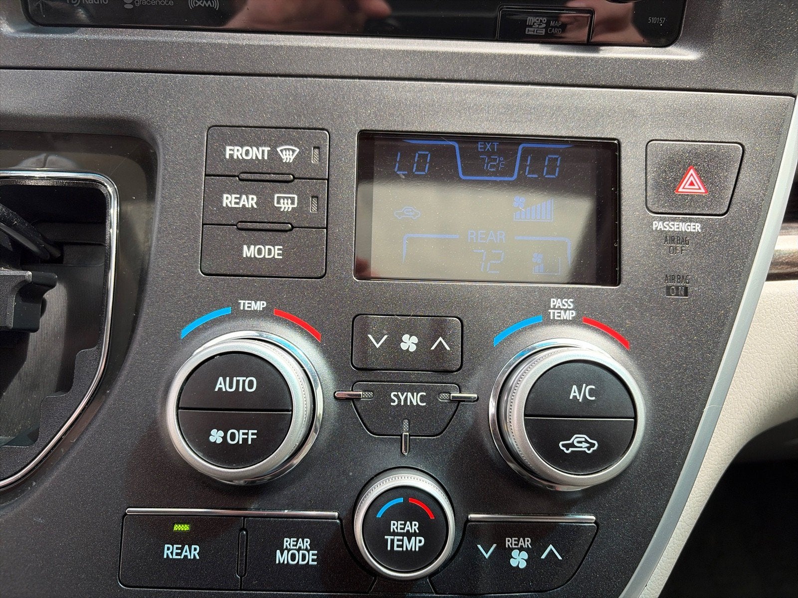 2017 Toyota Sienna XLE Premium