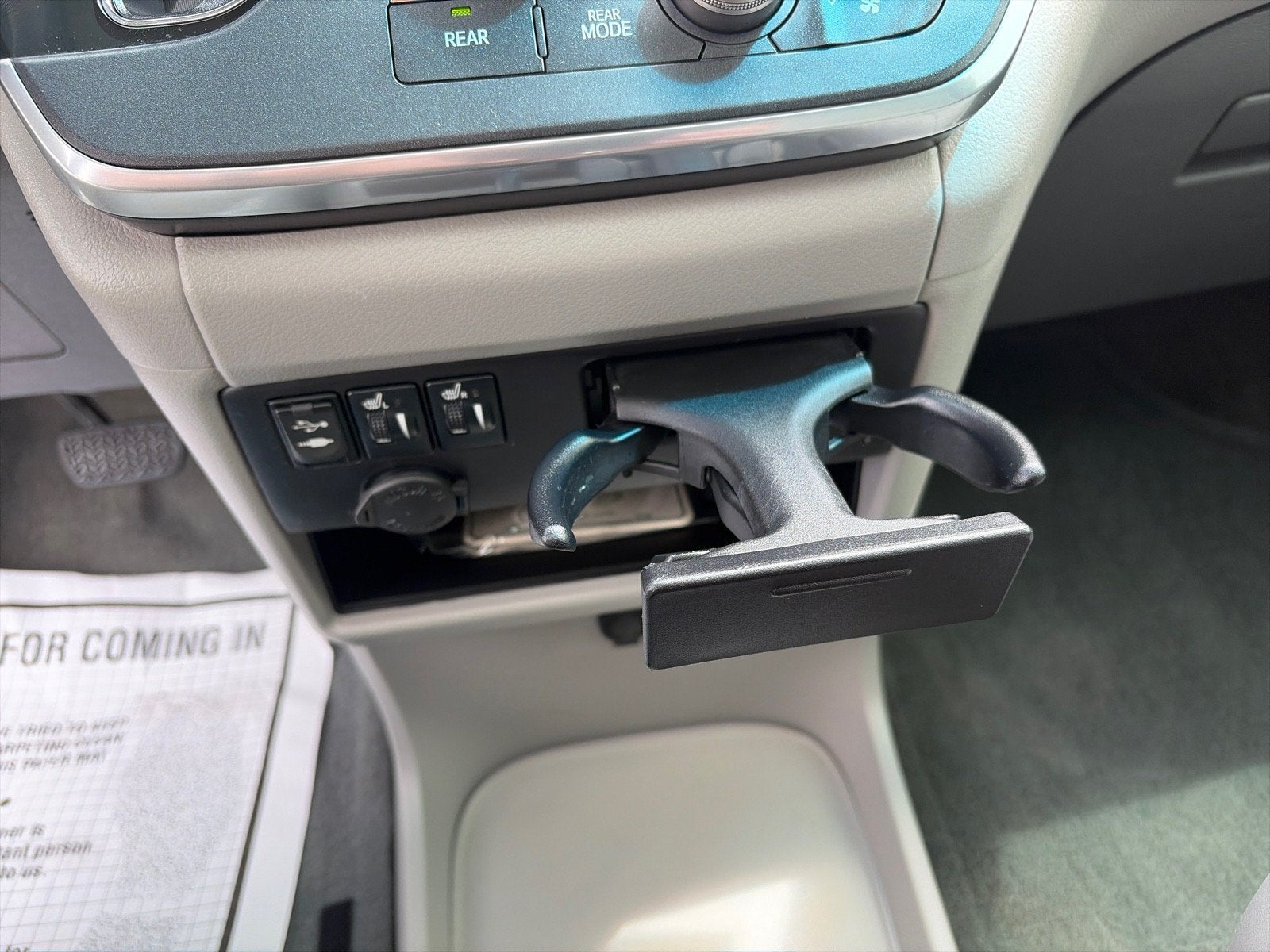 2017 Toyota Sienna XLE Premium