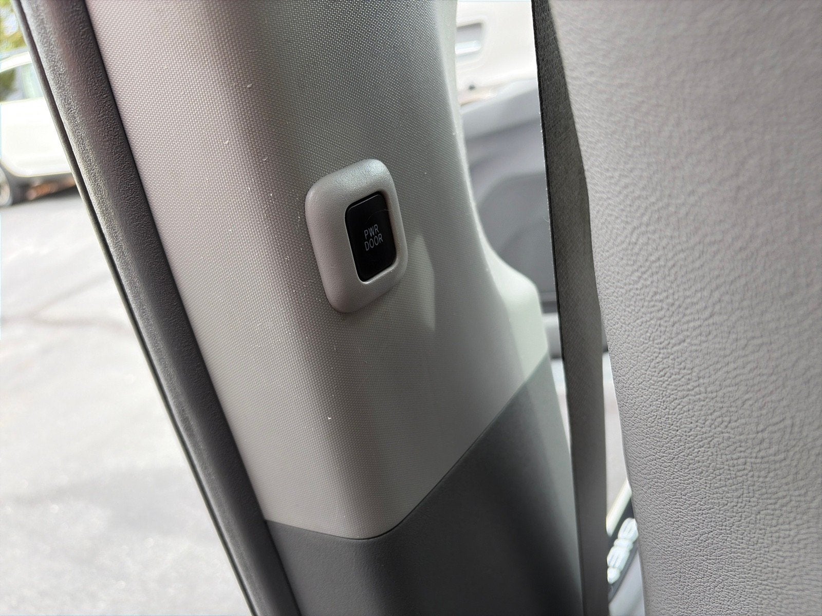 2017 Toyota Sienna XLE Premium