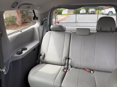 2017 Toyota Sienna XLE Premium