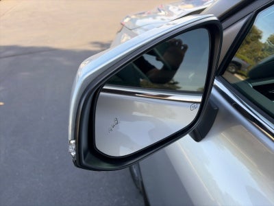 2024 Toyota Highlander Hybrid XLE