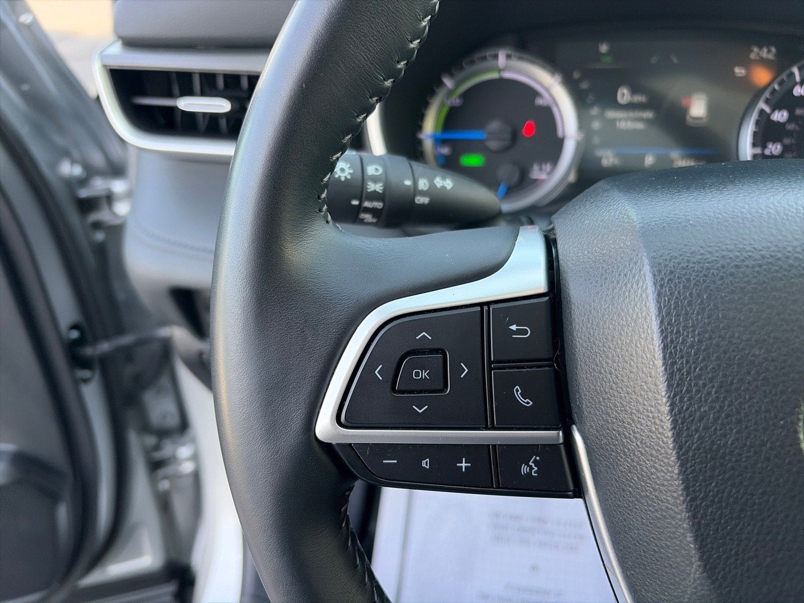 2024 Toyota Highlander Hybrid XLE