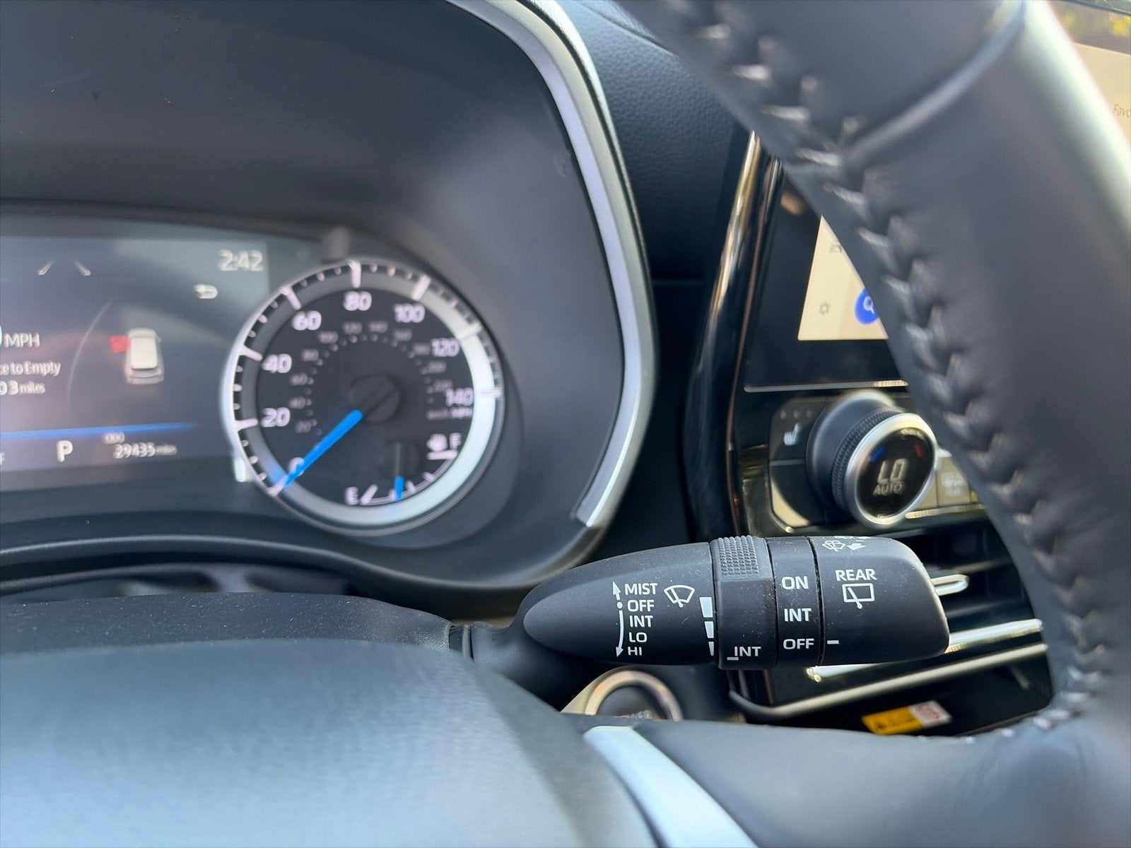 2024 Toyota Highlander Hybrid XLE