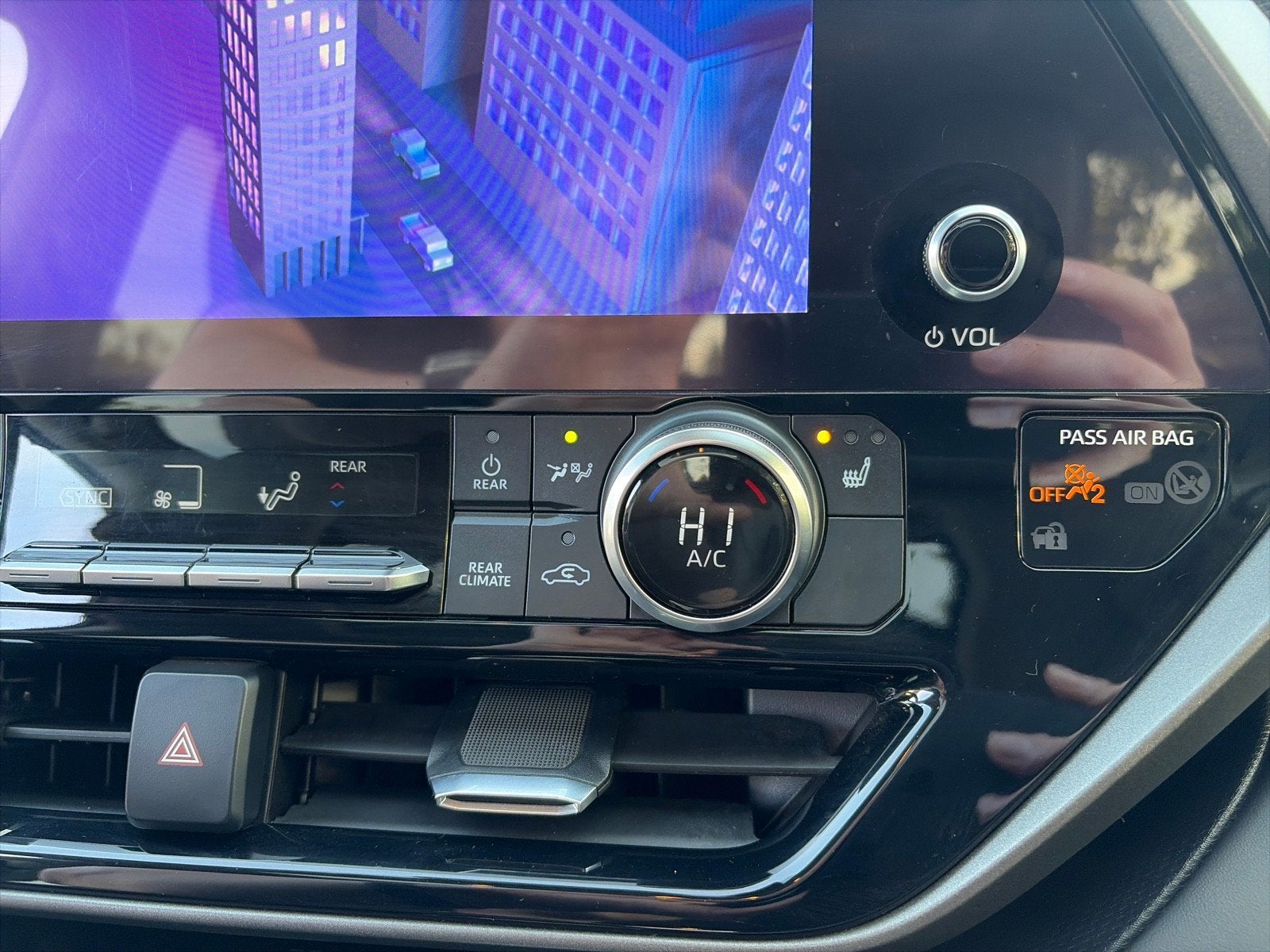 2024 Toyota Highlander Hybrid XLE