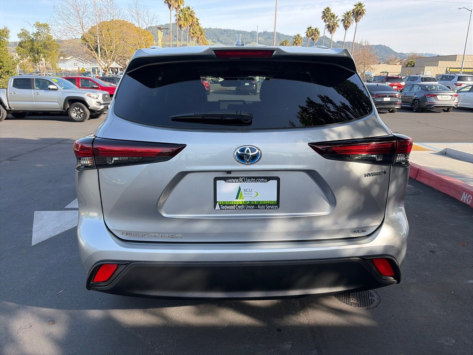 2024 Toyota Highlander Hybrid XLE
