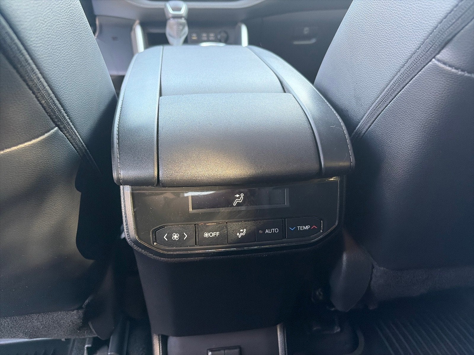 2024 Toyota Highlander Hybrid XLE