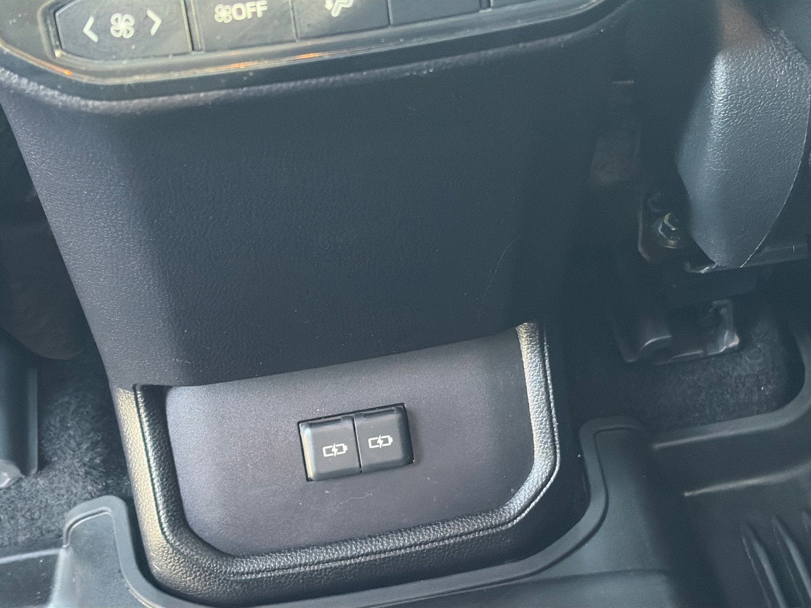 2024 Toyota Highlander Hybrid XLE