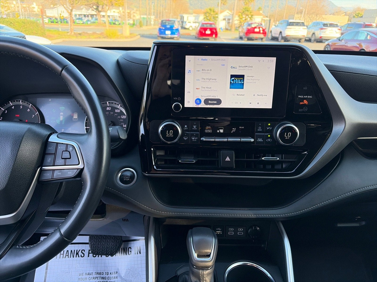 2024 Toyota Highlander LE