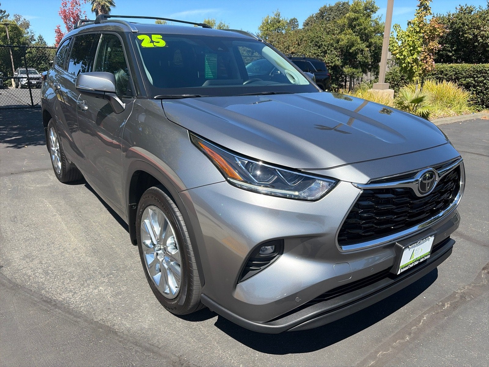 2025 Toyota Highlander Limited