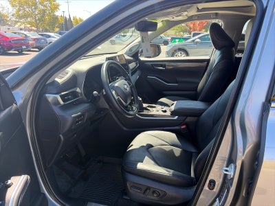 2025 Toyota Highlander Limited