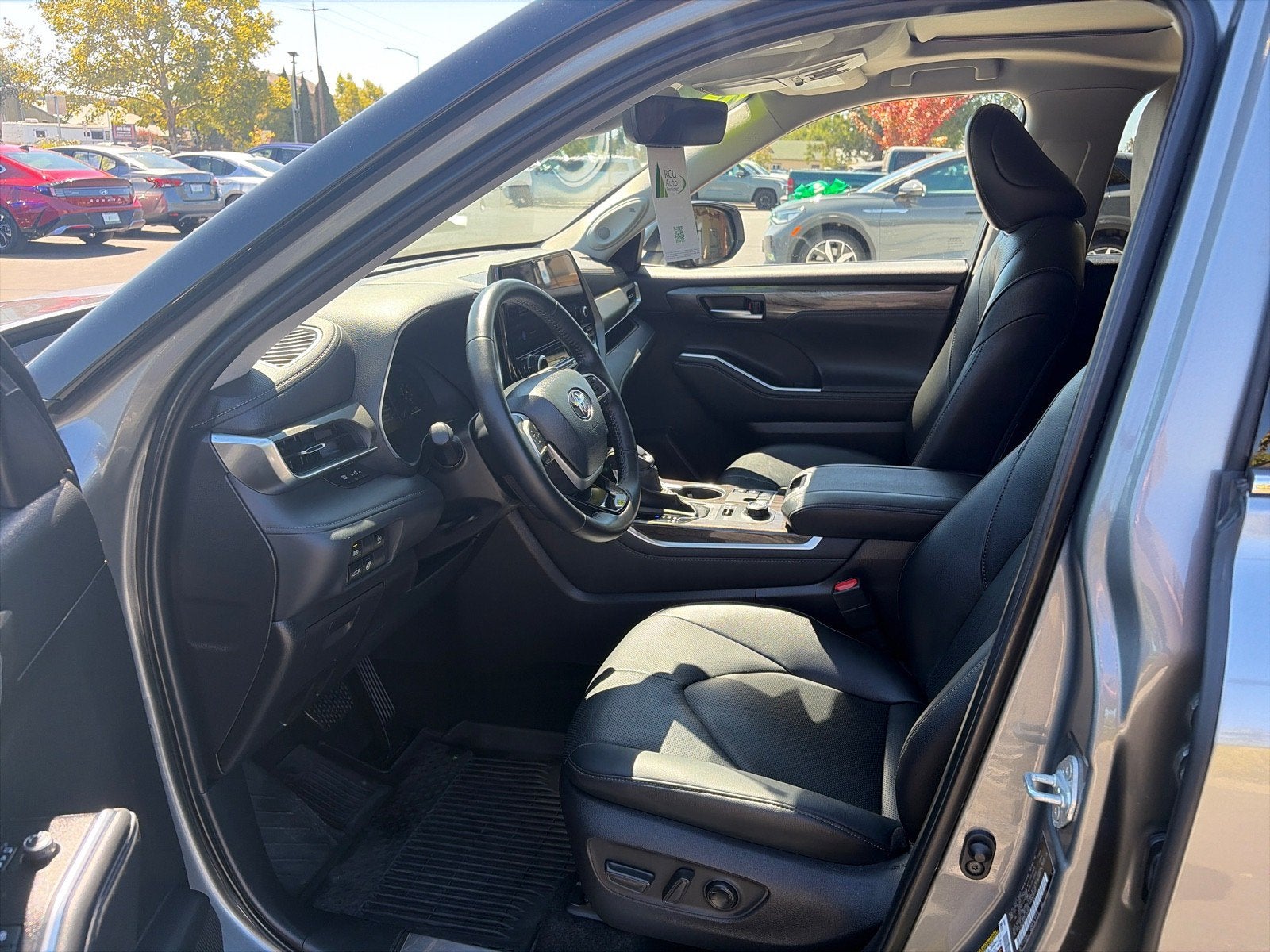 2025 Toyota Highlander Limited