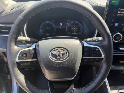 2025 Toyota Highlander Limited