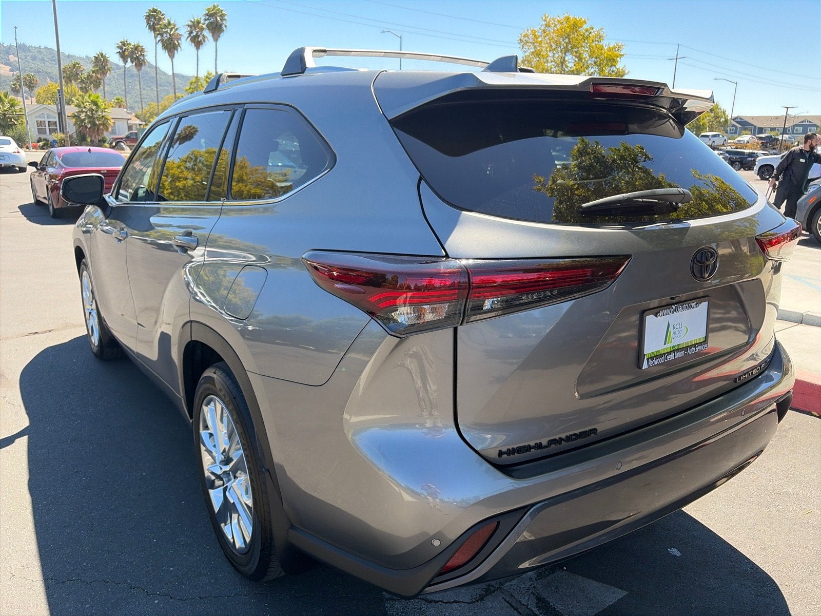 2025 Toyota Highlander Limited