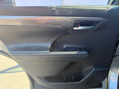 2025 Toyota Highlander Limited