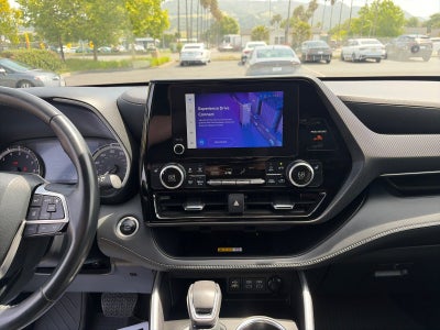 2024 Toyota Highlander XSE