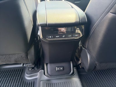 2024 Toyota Highlander XSE