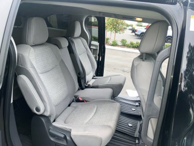 2024 Toyota Sienna LE
