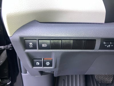 2024 Toyota Sienna LE