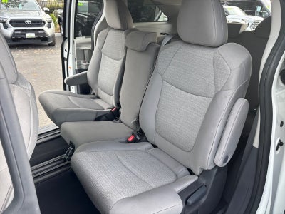 2024 Toyota Sienna LE