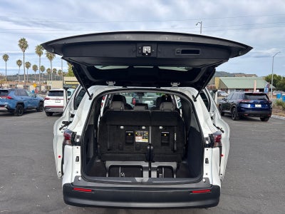 2024 Toyota Sienna LE
