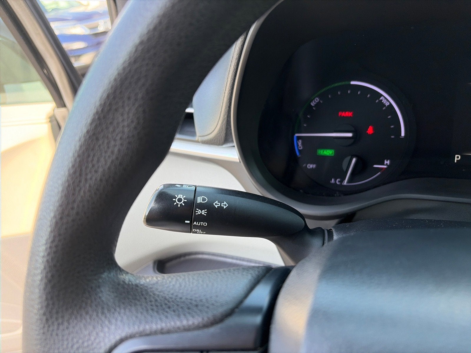 2023 Toyota Sienna LE