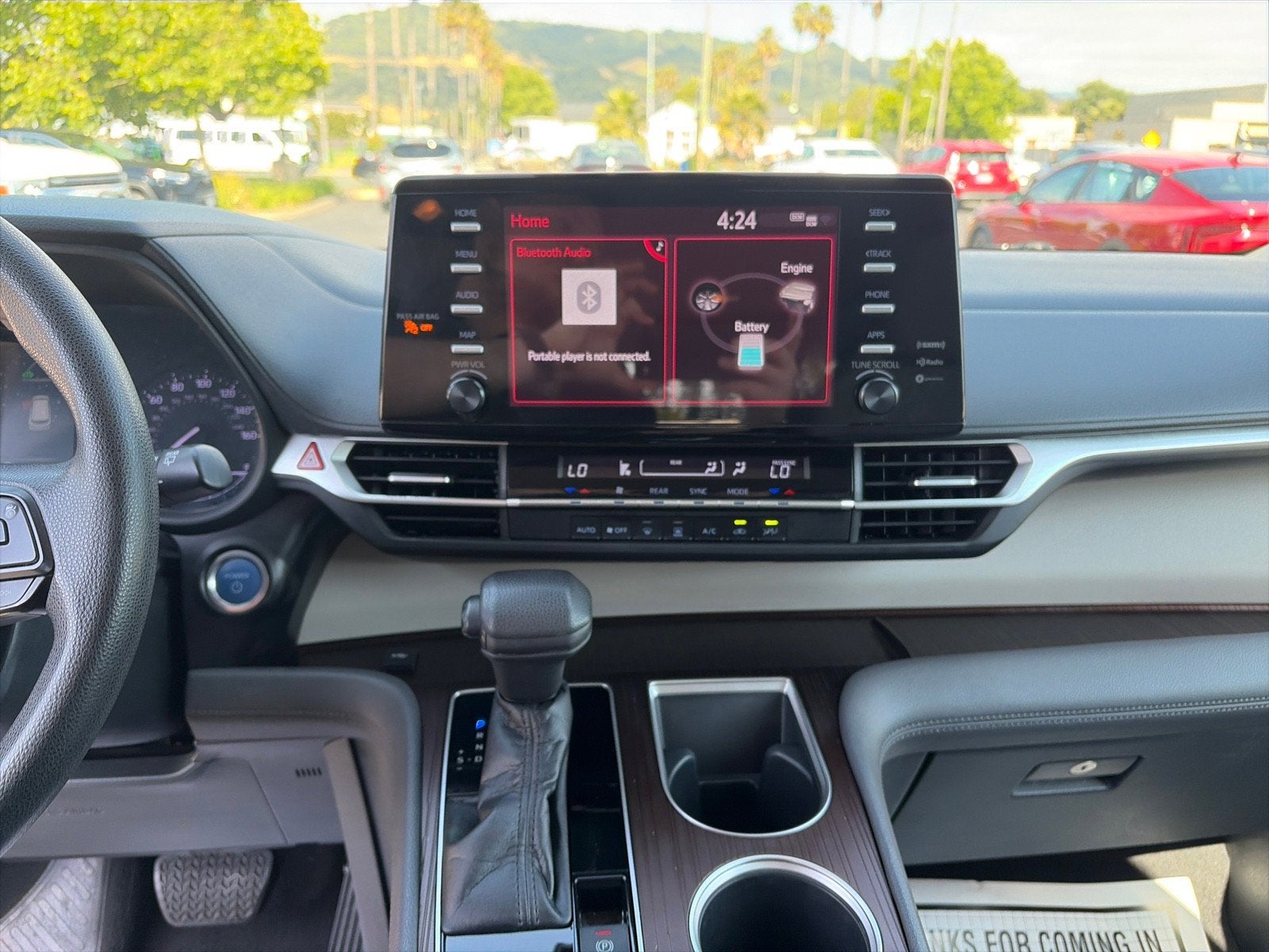 2023 Toyota Sienna LE
