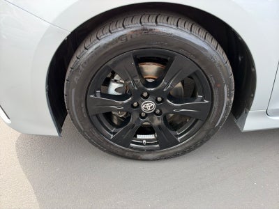 2020 Toyota Sienna SE
