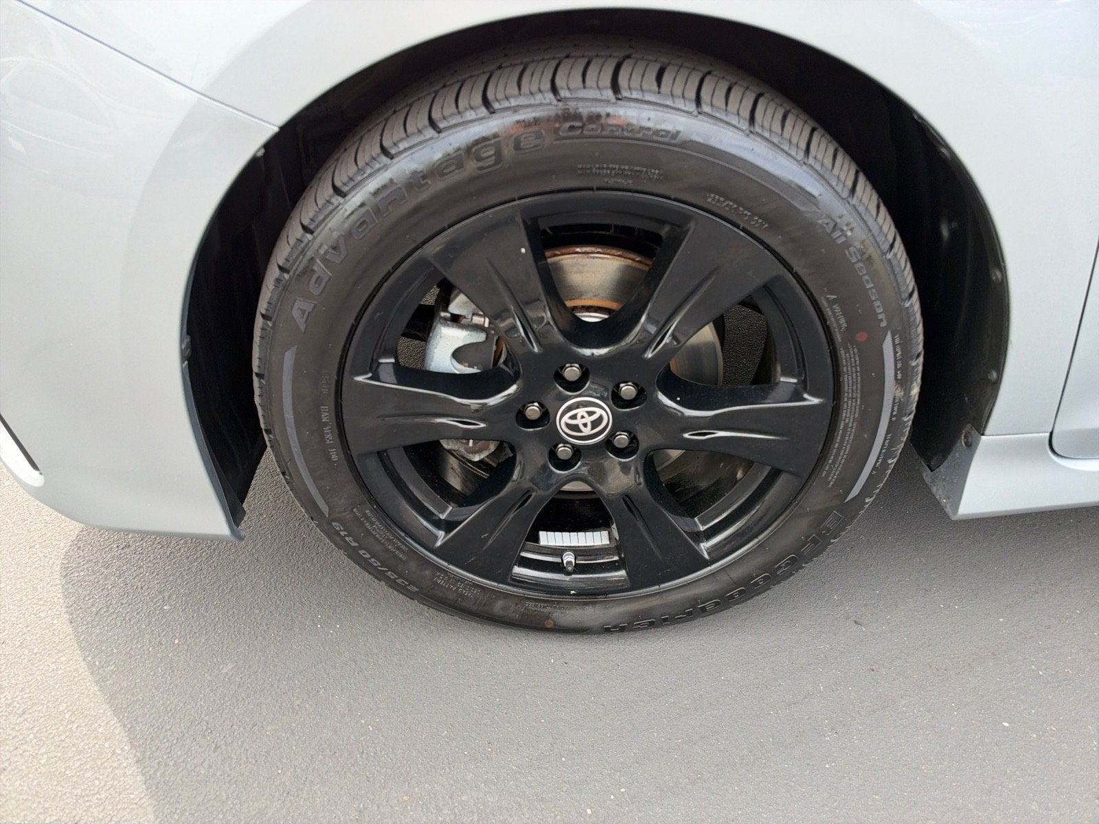 2020 Toyota Sienna SE