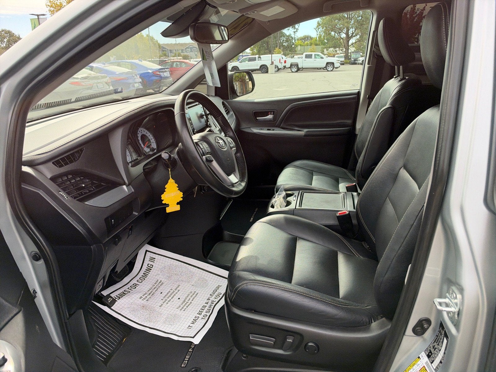 2020 Toyota Sienna SE
