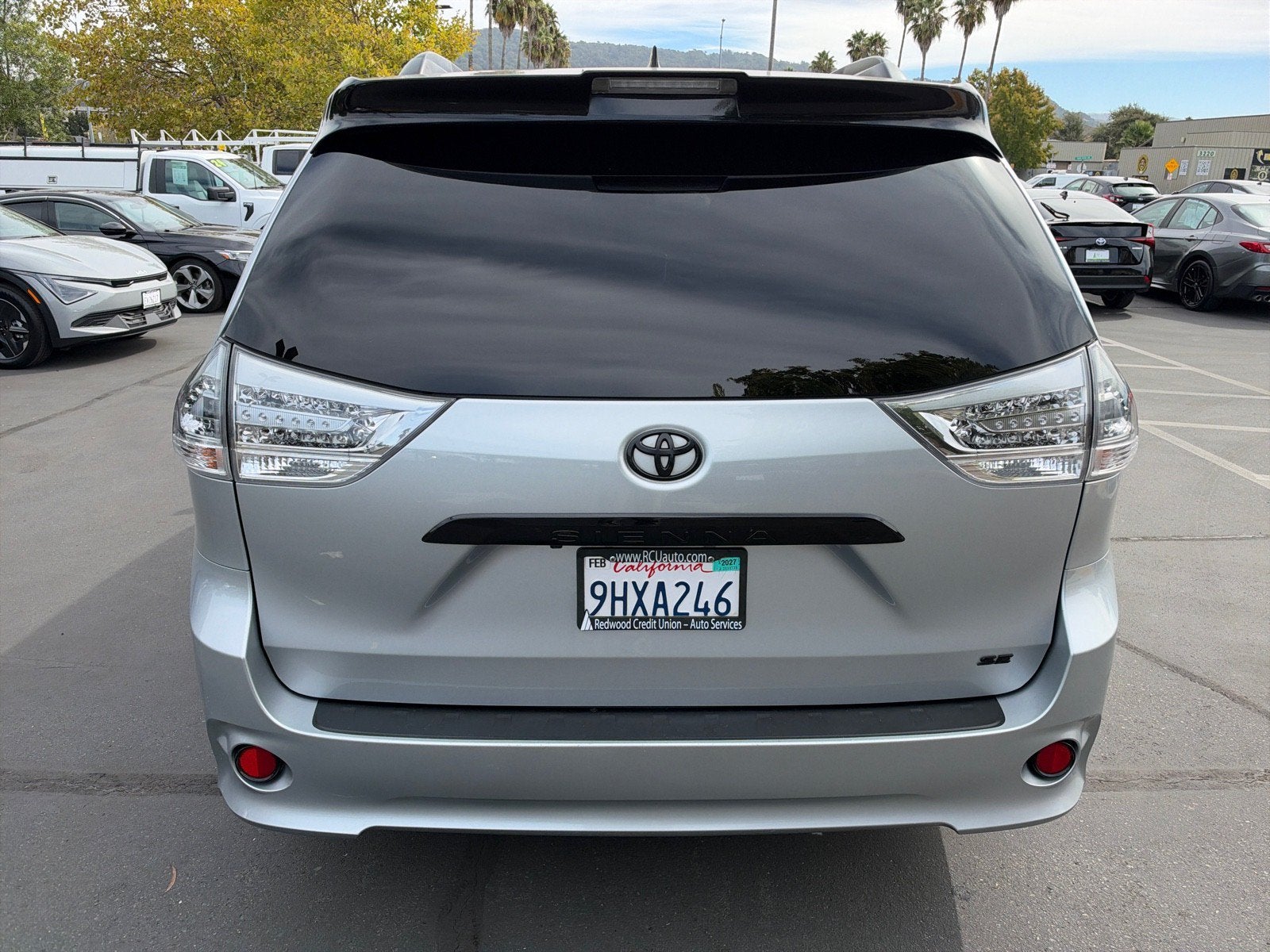2020 Toyota Sienna SE