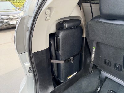 2020 Toyota Sienna SE