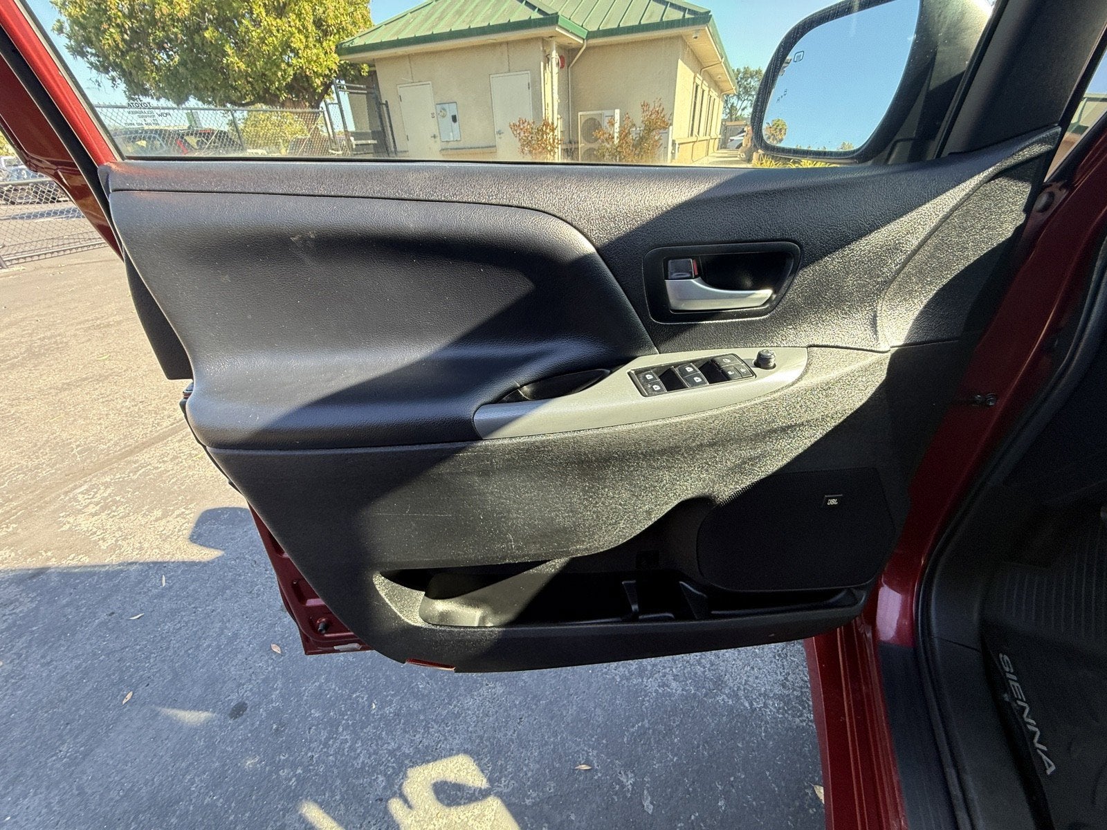 2019 Toyota Sienna SE