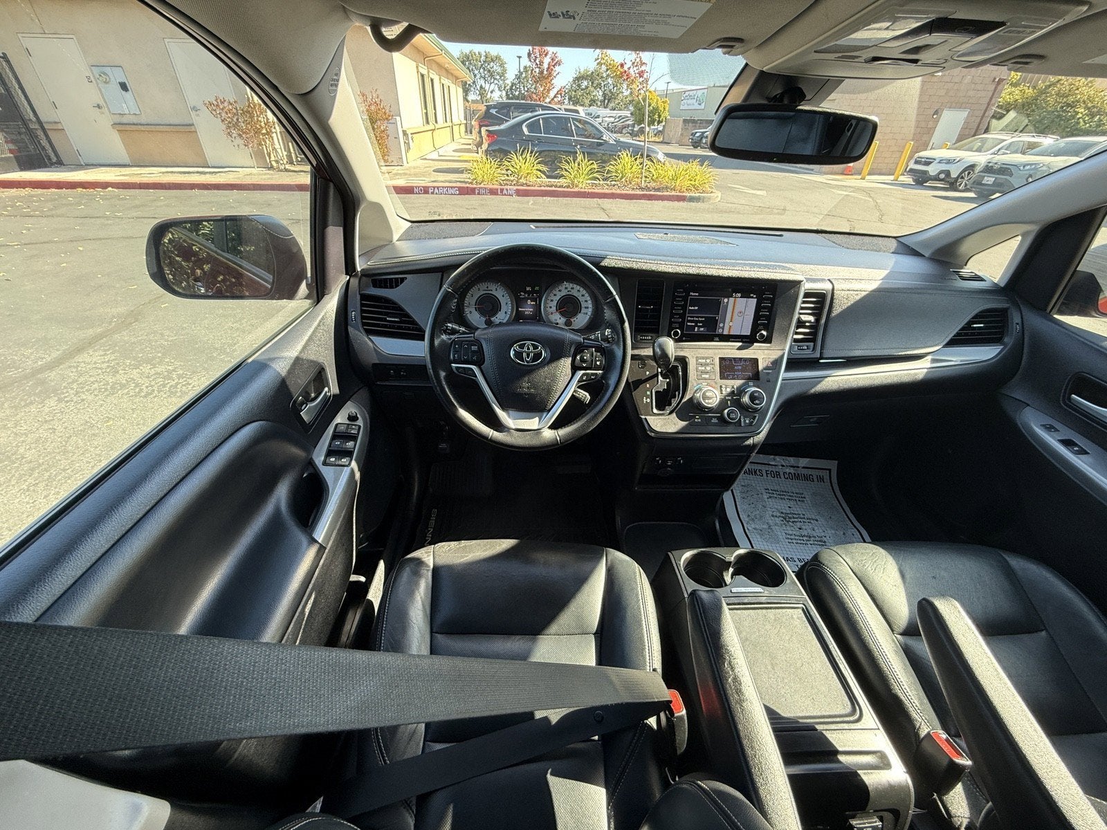 2019 Toyota Sienna SE