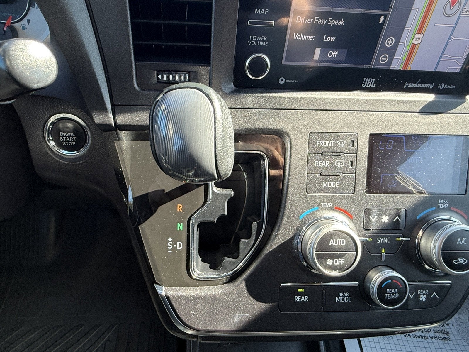 2019 Toyota Sienna SE
