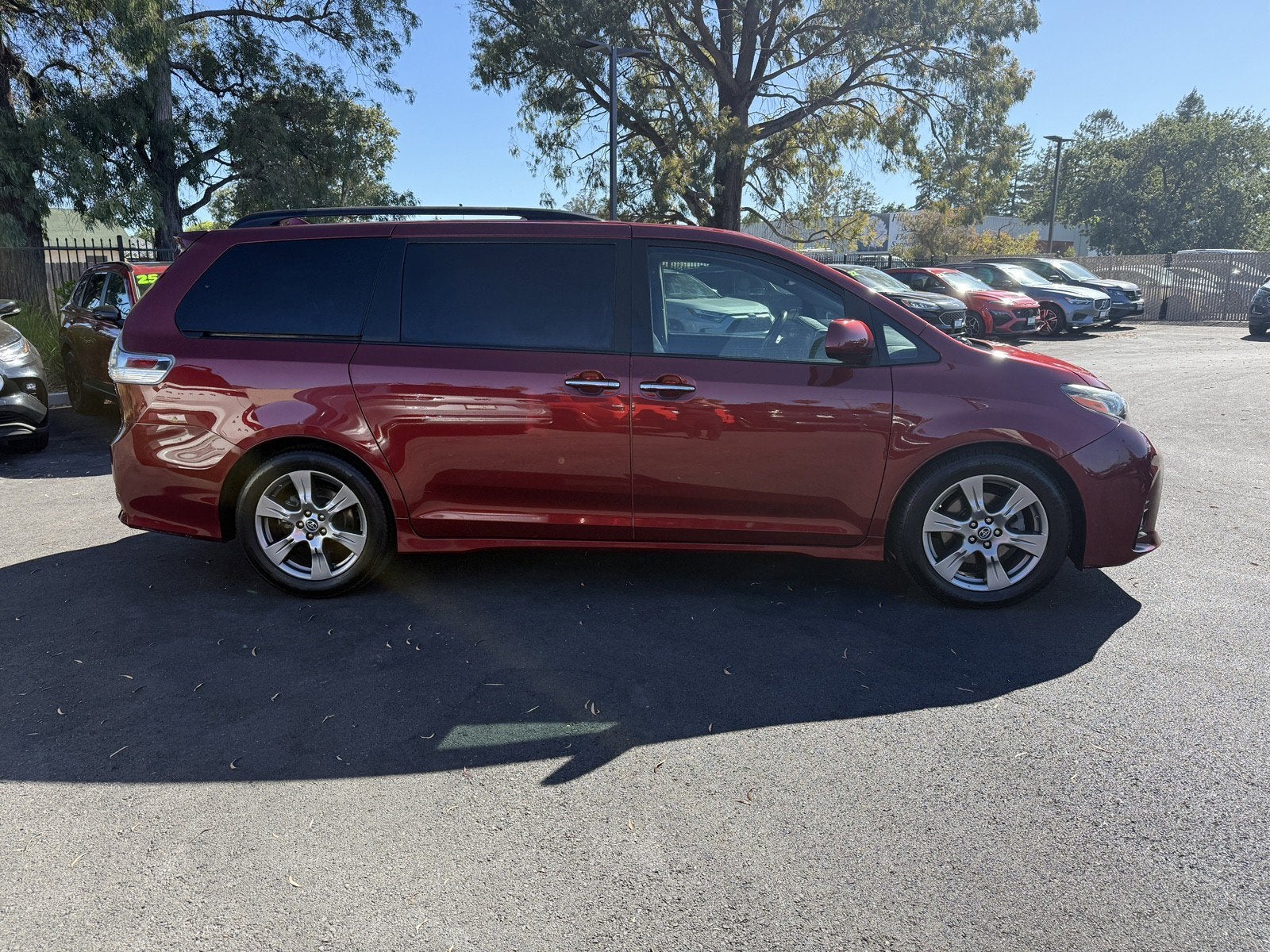 2019 Toyota Sienna SE