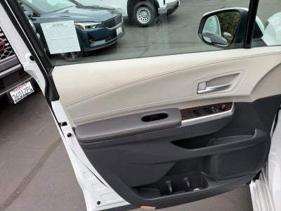 2024 Toyota Sienna XLE