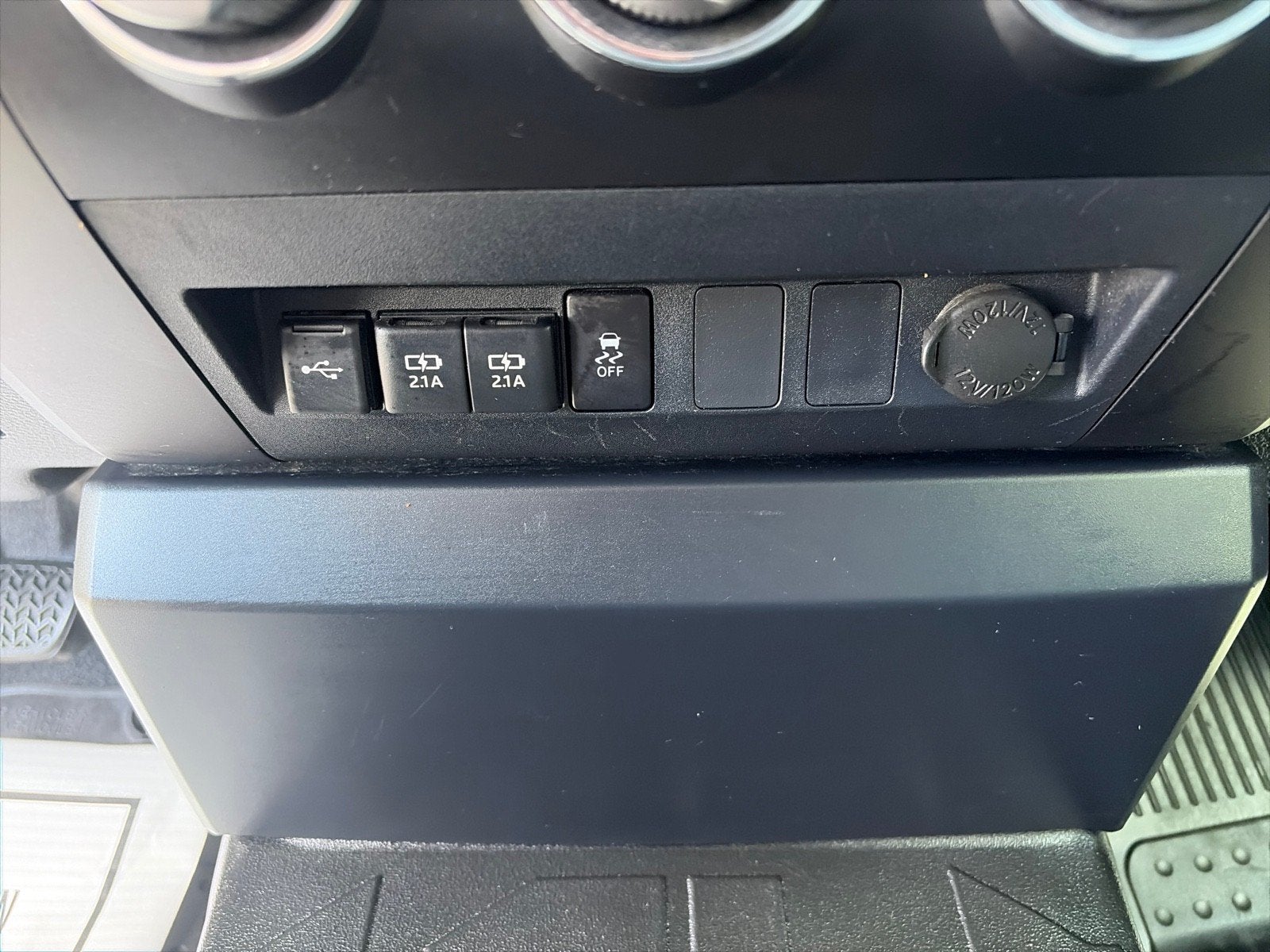 2020 Toyota Tundra 4WD SR