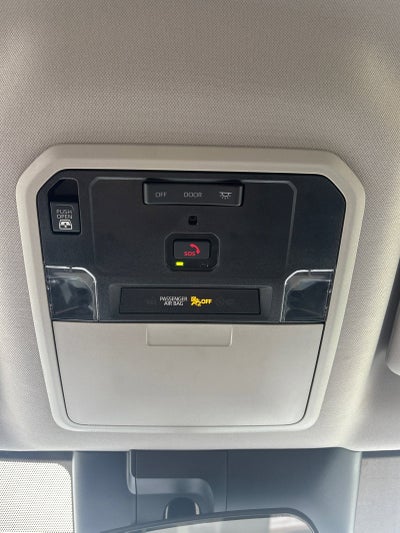 2022 Toyota Tundra 2WD SR5