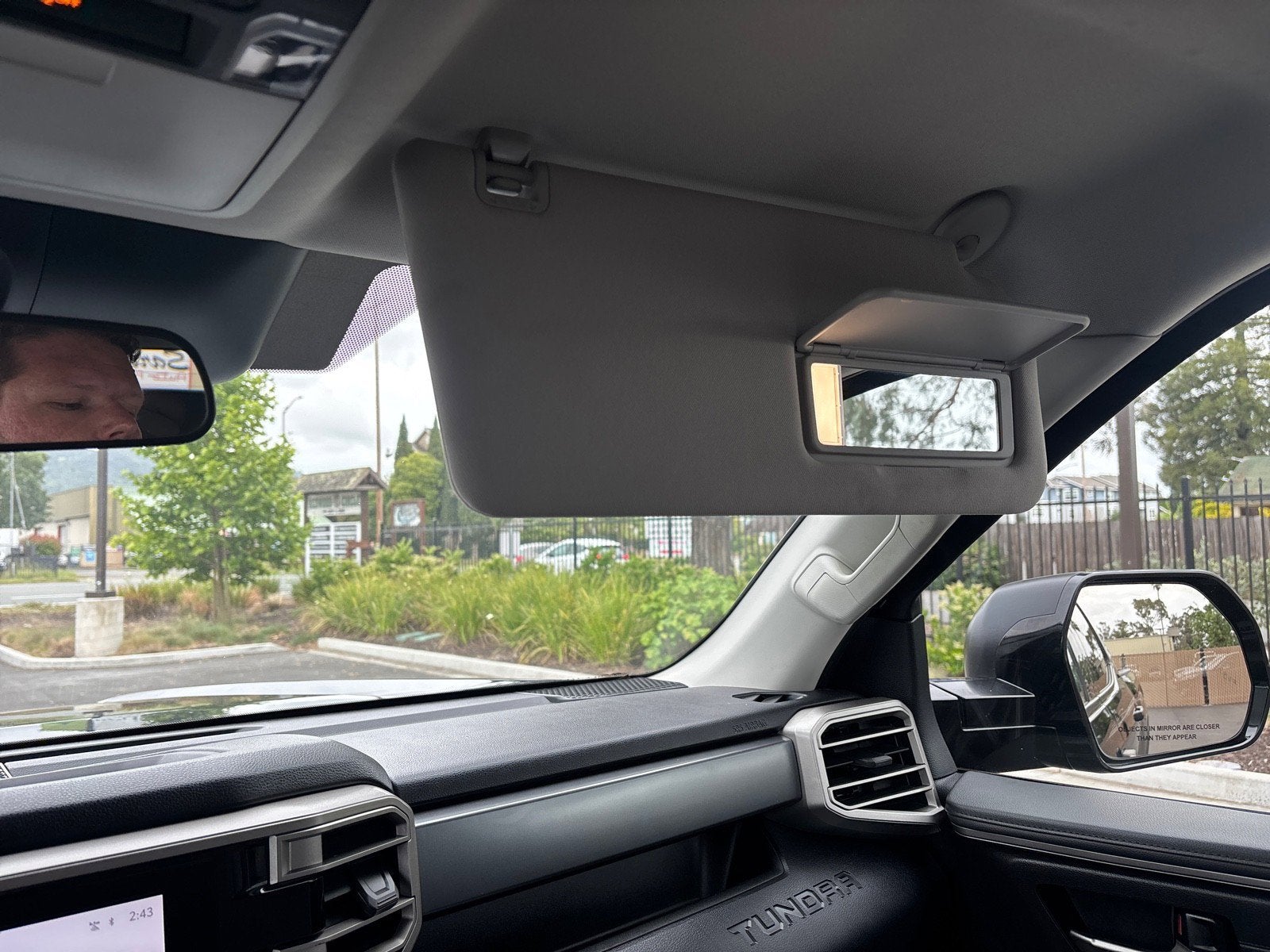 2022 Toyota Tundra 2WD SR5