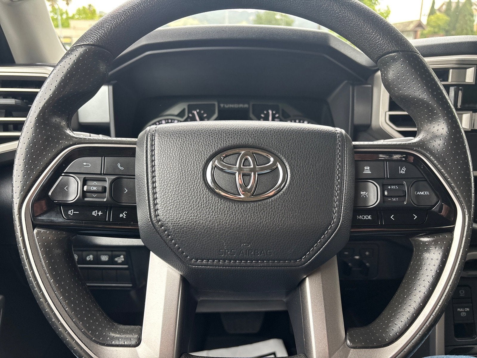 2022 Toyota Tundra 2WD SR5