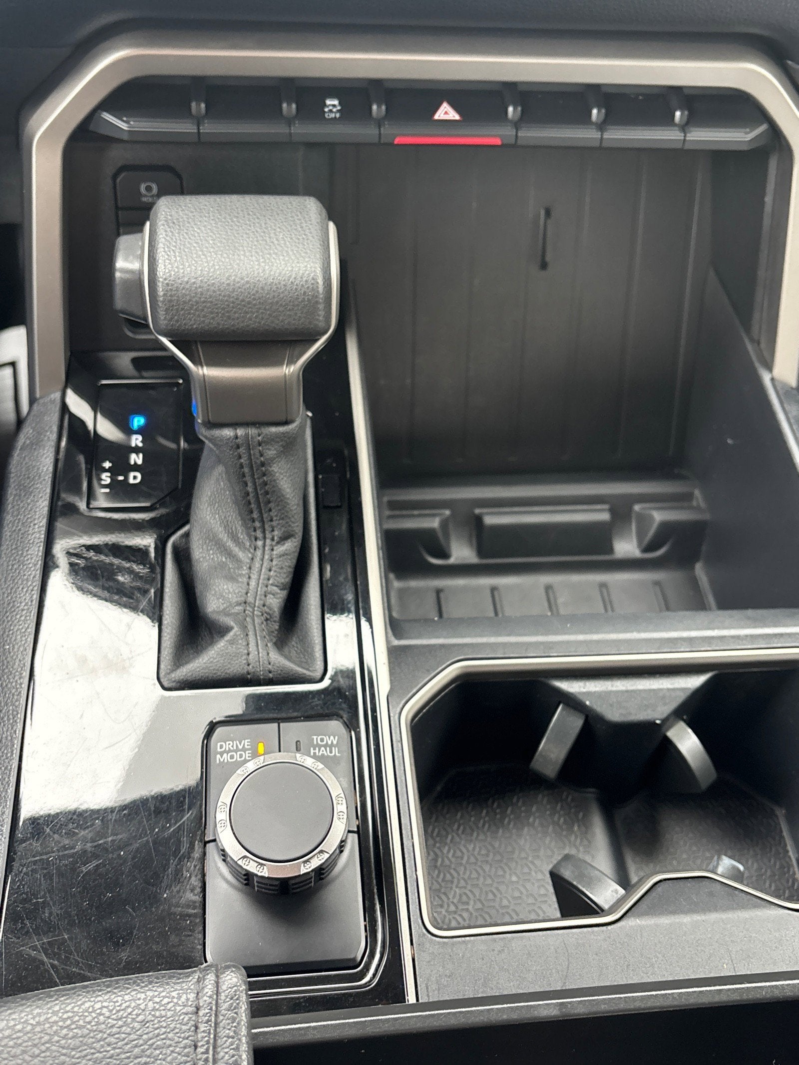 2022 Toyota Tundra 2WD SR5