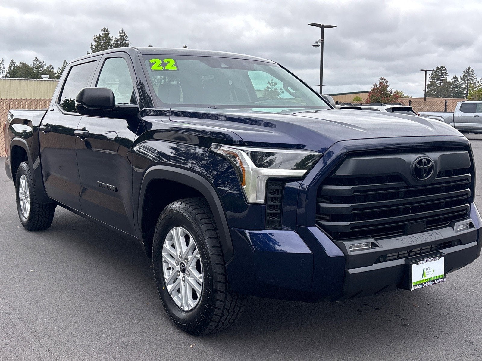 2022 Toyota Tundra 2WD SR5