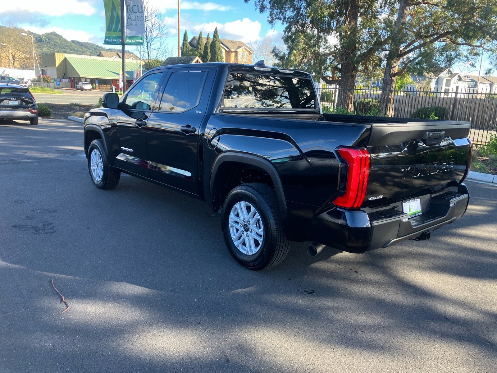 2025 Toyota Tundra 4WD SR5