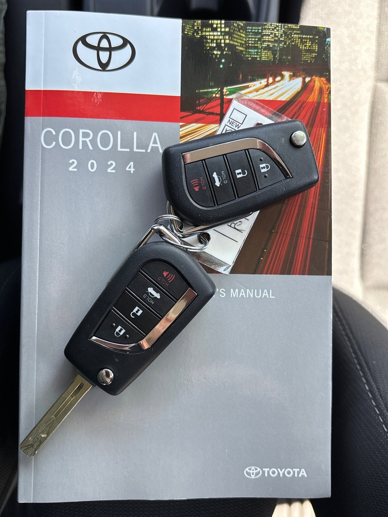 2024 Toyota Corolla LE